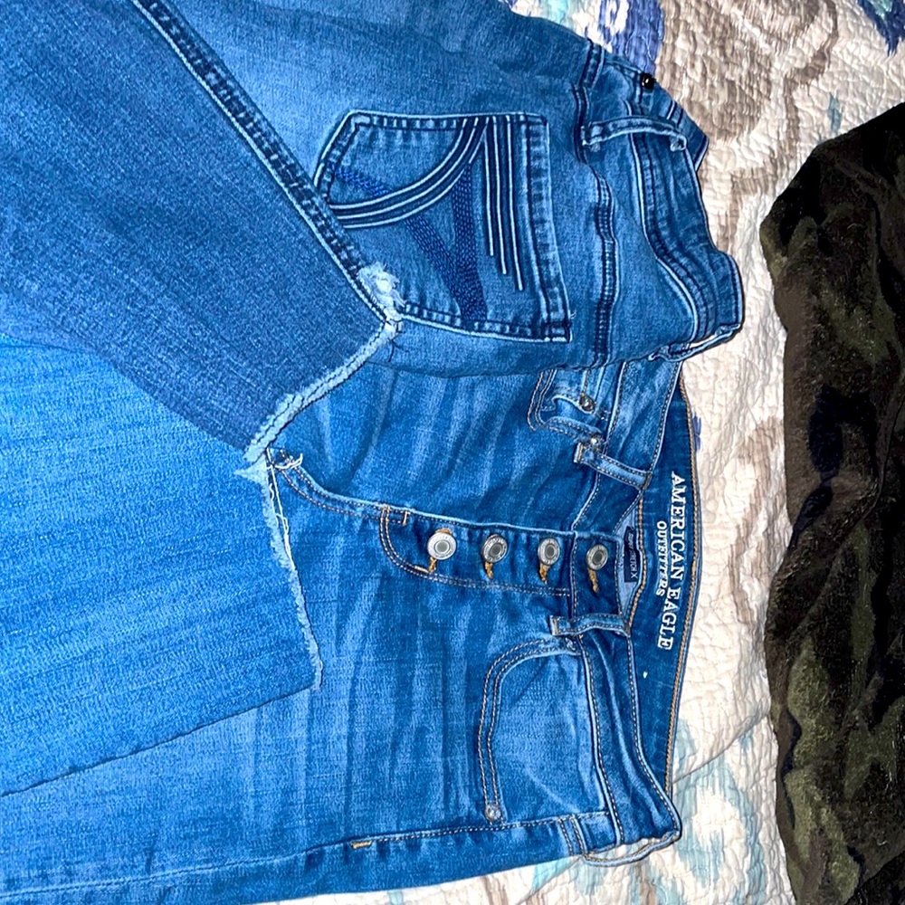 2 pairs of cropped jeans-like new!